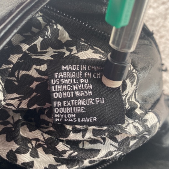 Urban Expressions black vegan woven clutch - Picture 9 of 9